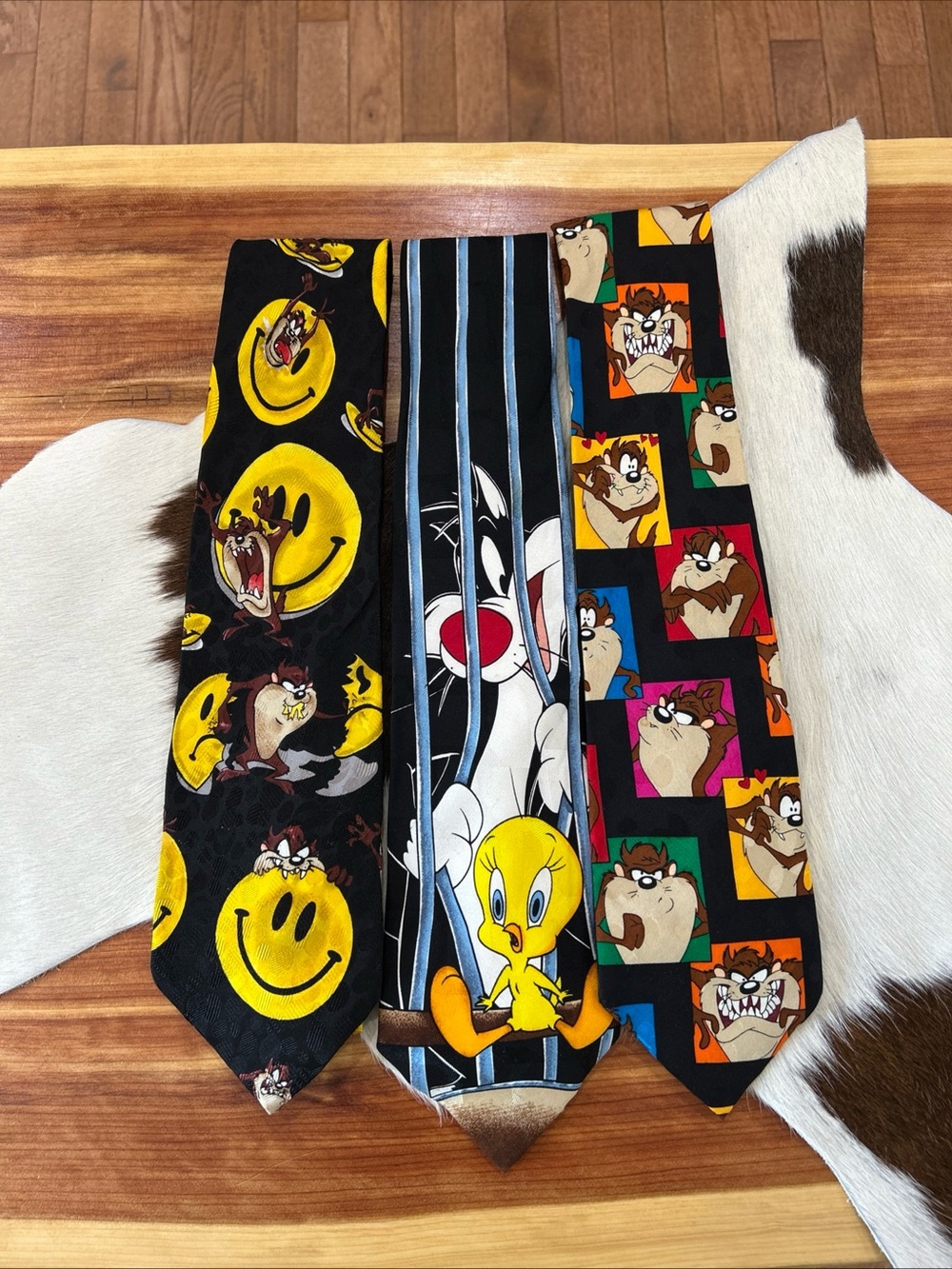 Vintage Looney Tunes Mania Tie Lot Men’s Taz Tweety Bird Sylvester